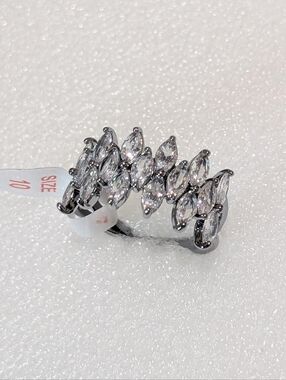 NWT Bomb Party Elegant Marquis Cut Cubic Zirconia Hematite Plated Size 10 Ring